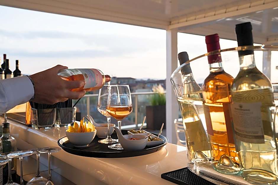 Hotel Glance In Florence