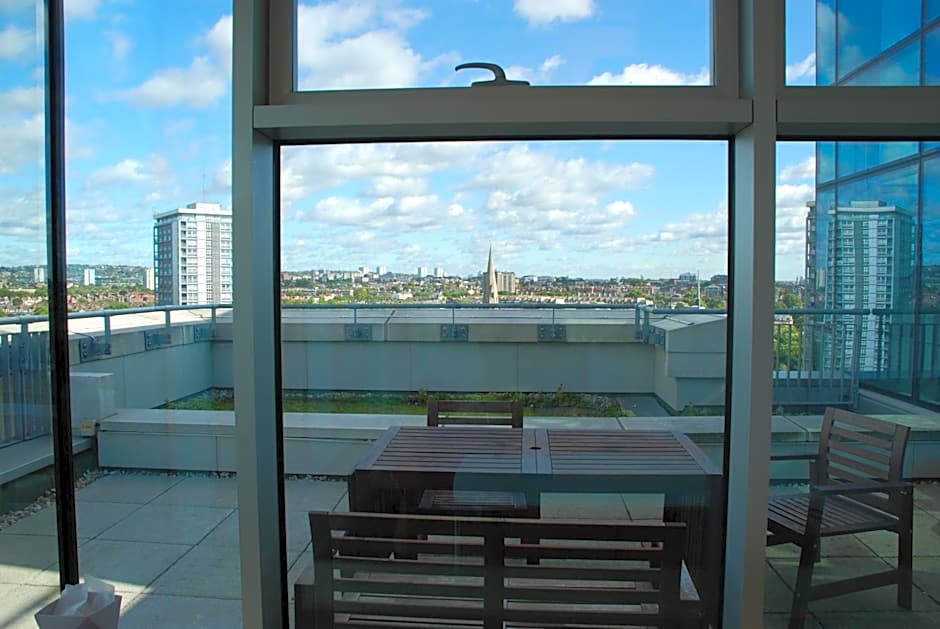 Torquay House (Royal Oak)