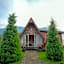 Svargan Lakeside Glamping