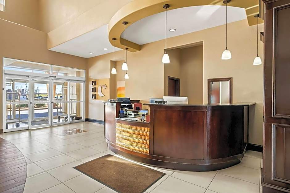 Comfort Suites Waxahachie