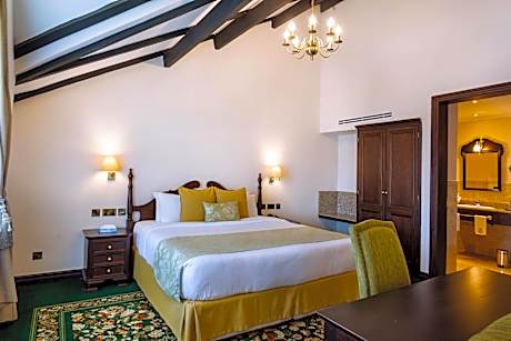 Signature Room