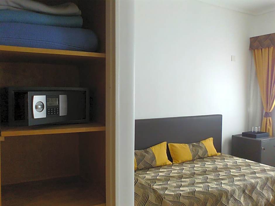Tritone Hotel