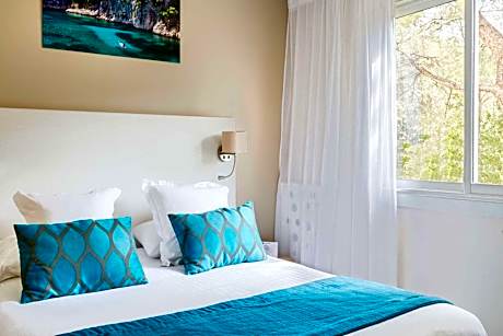 1 Queen Bed, Non-Smoking, Classic Room