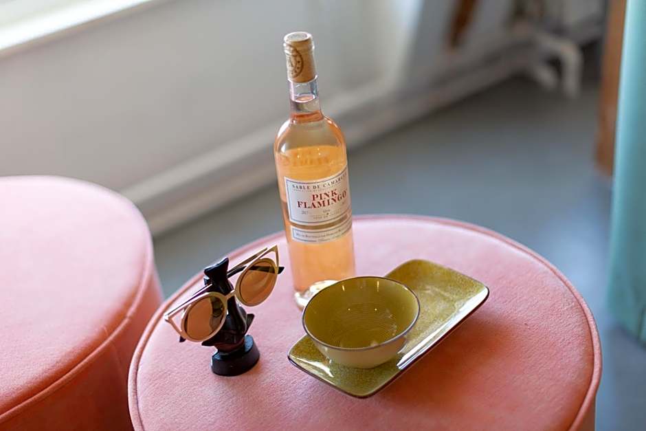 Pink Flamingo Boutique Hostel