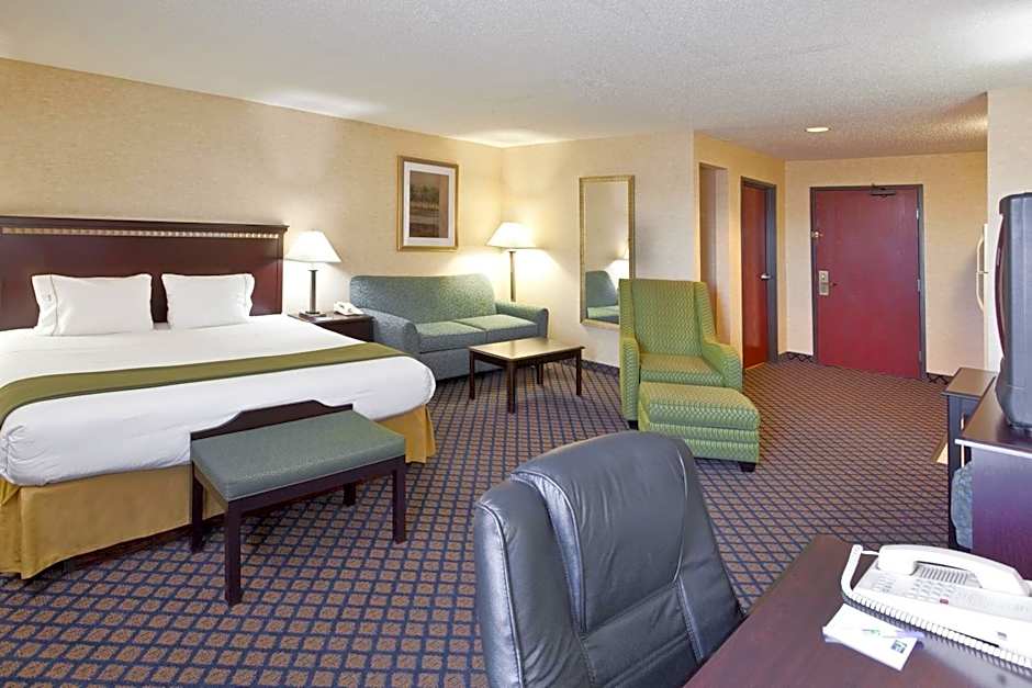 Holiday Inn Express Hotel & Suites Sunbury-Columbus Area By IHG
