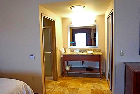 2 Queen Beds Studio Suite Nonsmoking