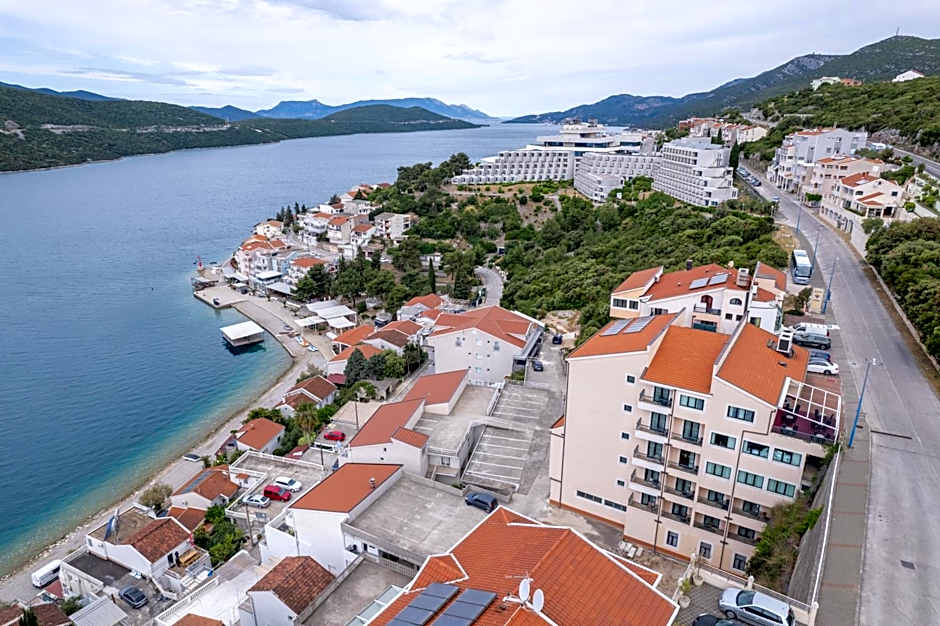 Hotel Adria