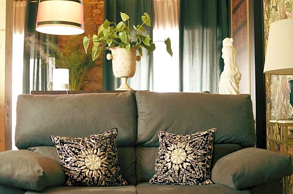 Largo da Rainha, Guesthouse