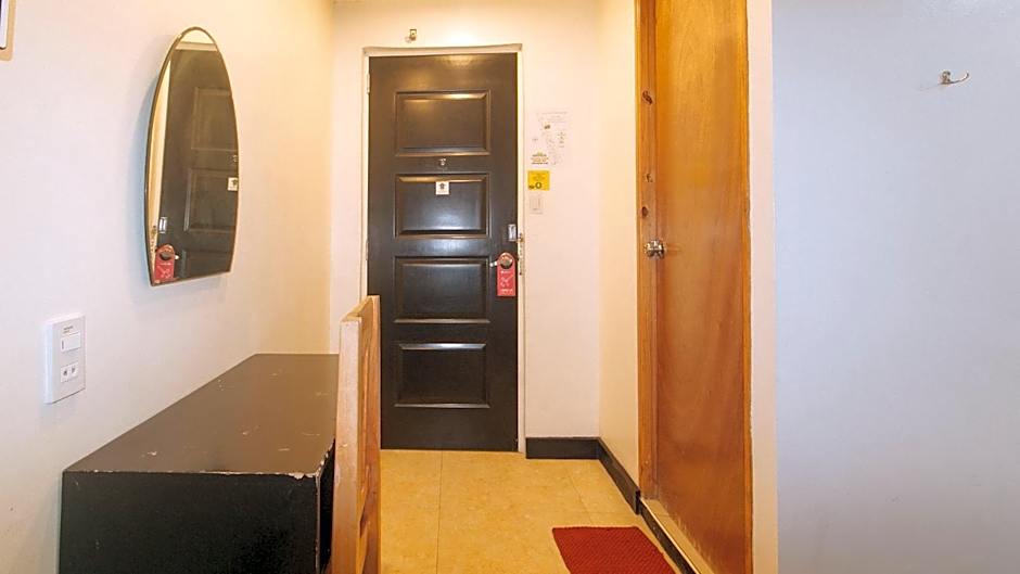 RedDoorz at Ranchotel Alabang