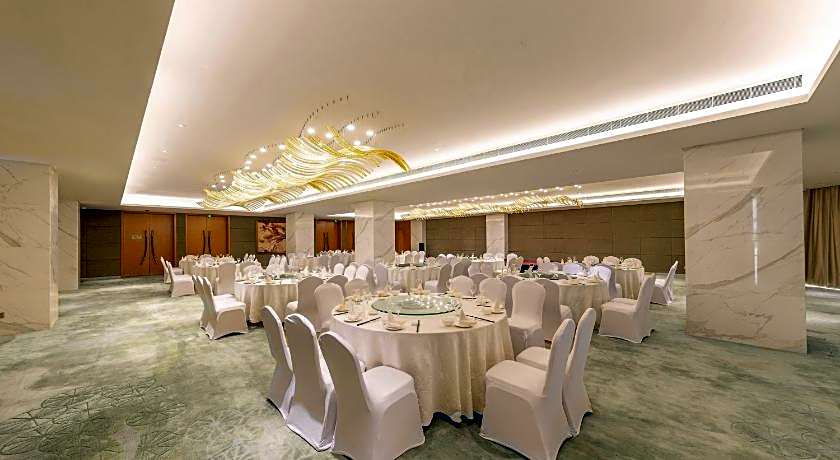 Holiday Inn Nanjing Xuanwu Lake By IHG