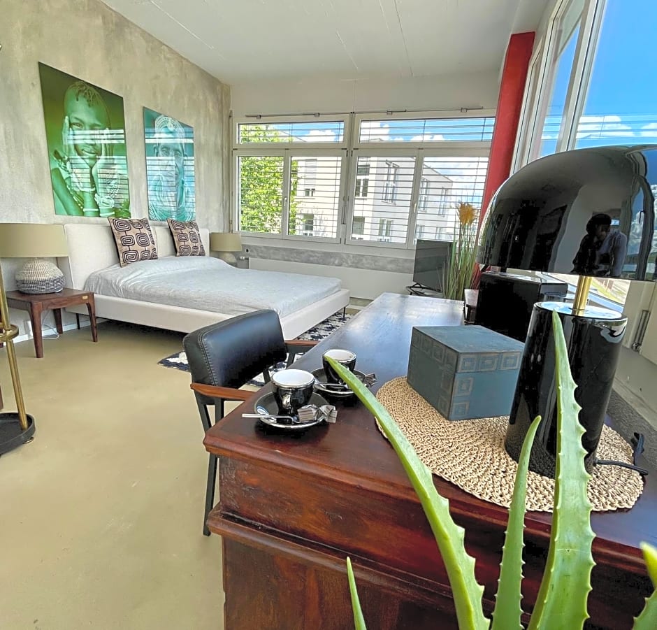No1 Art B&B