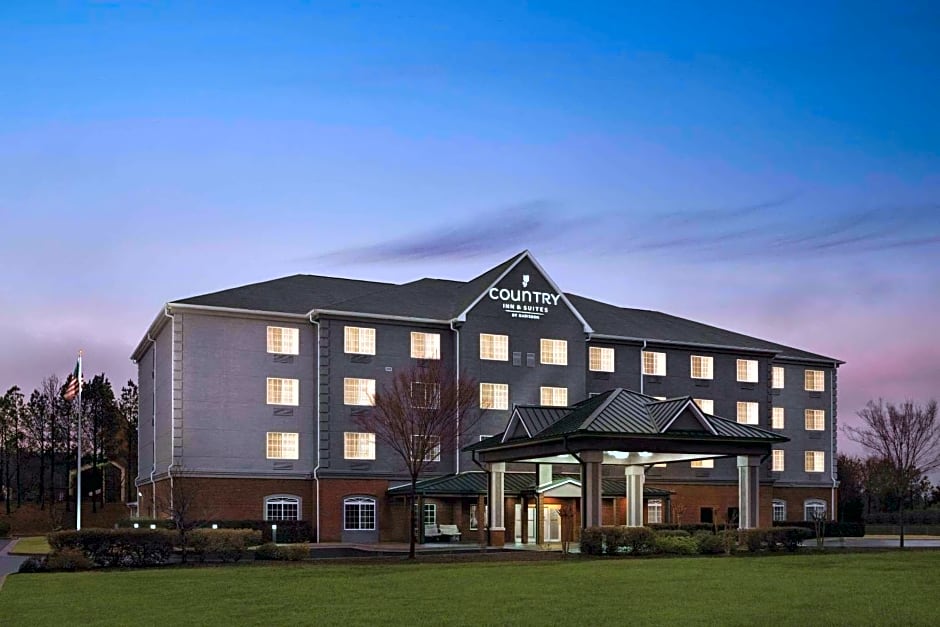 Country Inn & Suites by Radisson, Homewood, AL