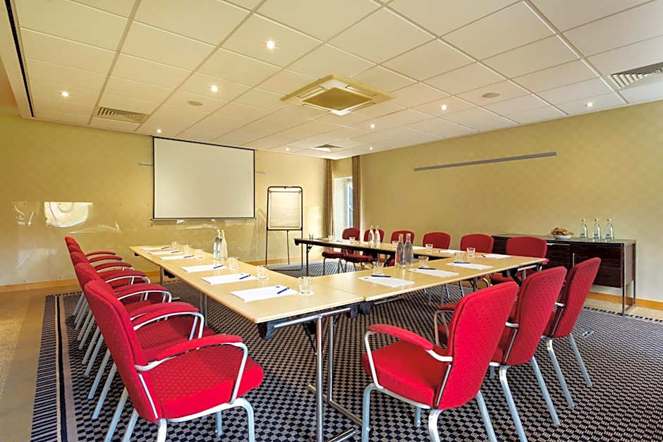 Holiday Inn Express Southampton - M27 J7 By IHG