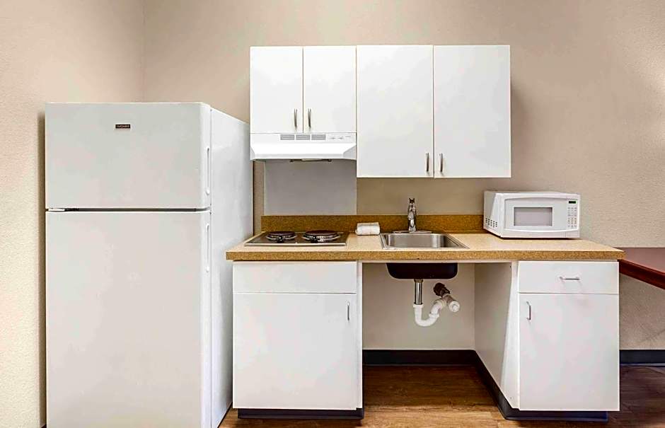 Extended Stay America Select Suites - Chicago - Lisle