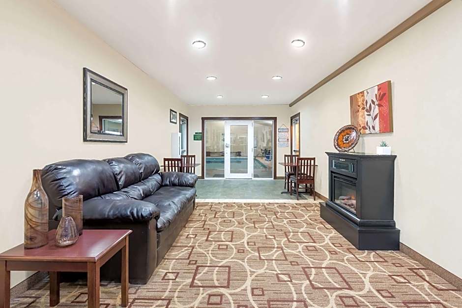 Hawthorn Extended Stay by Wyndham Seville