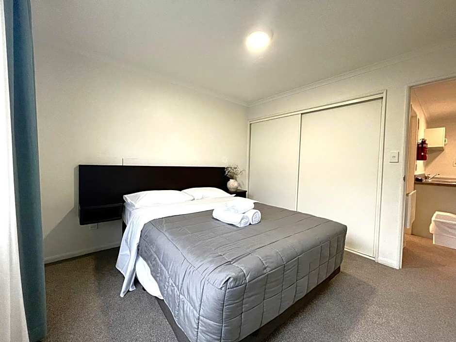 Alcala Motor Lodge