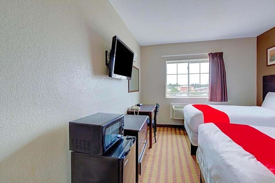 Hotel O Dilley Main St TX