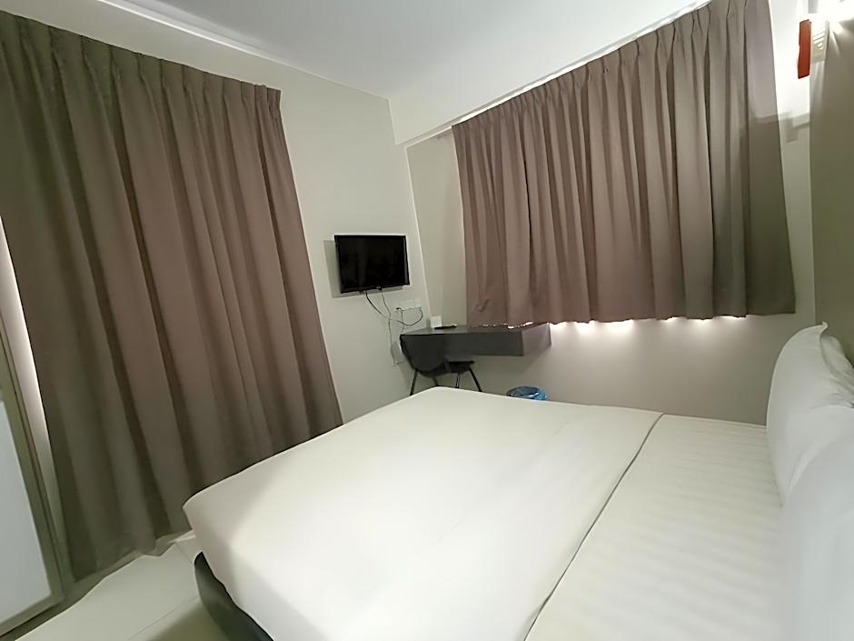 Hotel O Nice Stay Three Six Five Services