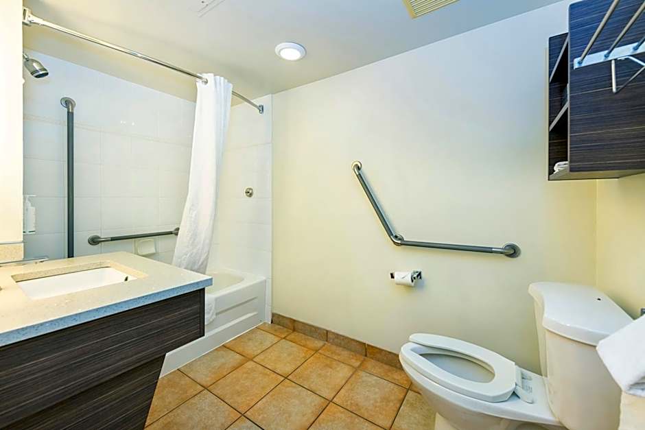 Grand Park Hotel & Suites Downtown Vancouver, Ascend Hotel Collection
