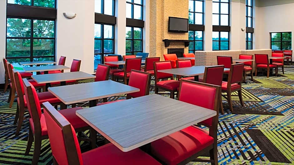 Holiday Inn Express Cincinnati West By IHG