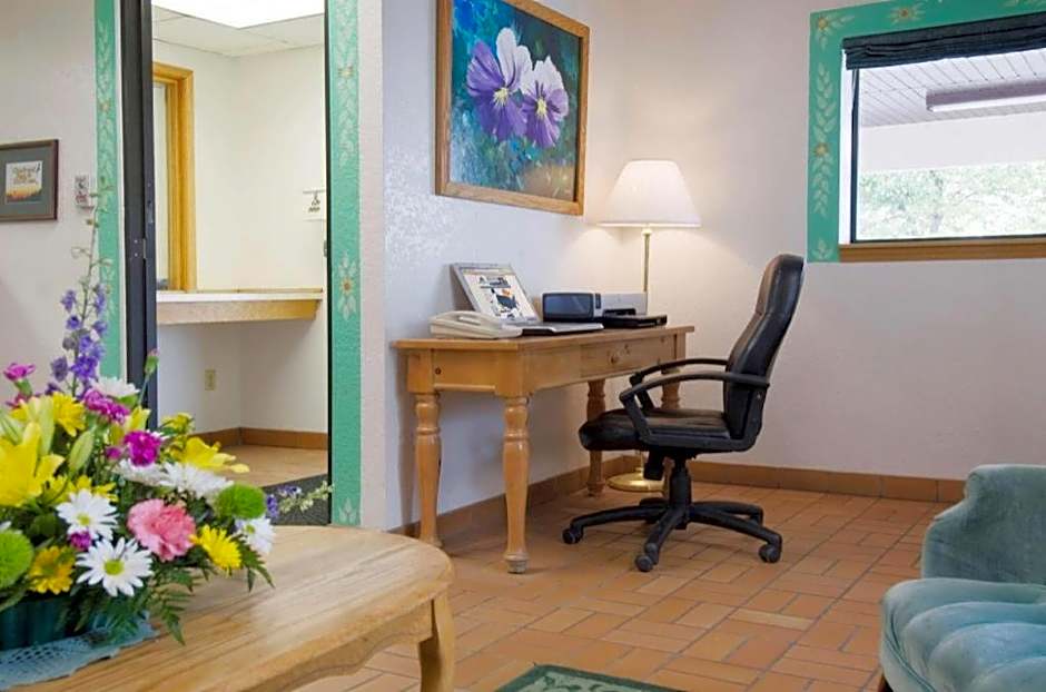 Americas Best Value Inn Torrington