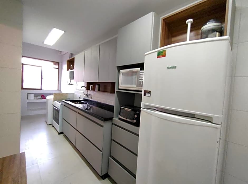 MS145. Excelente apartamento em andar alto no Arpoador!