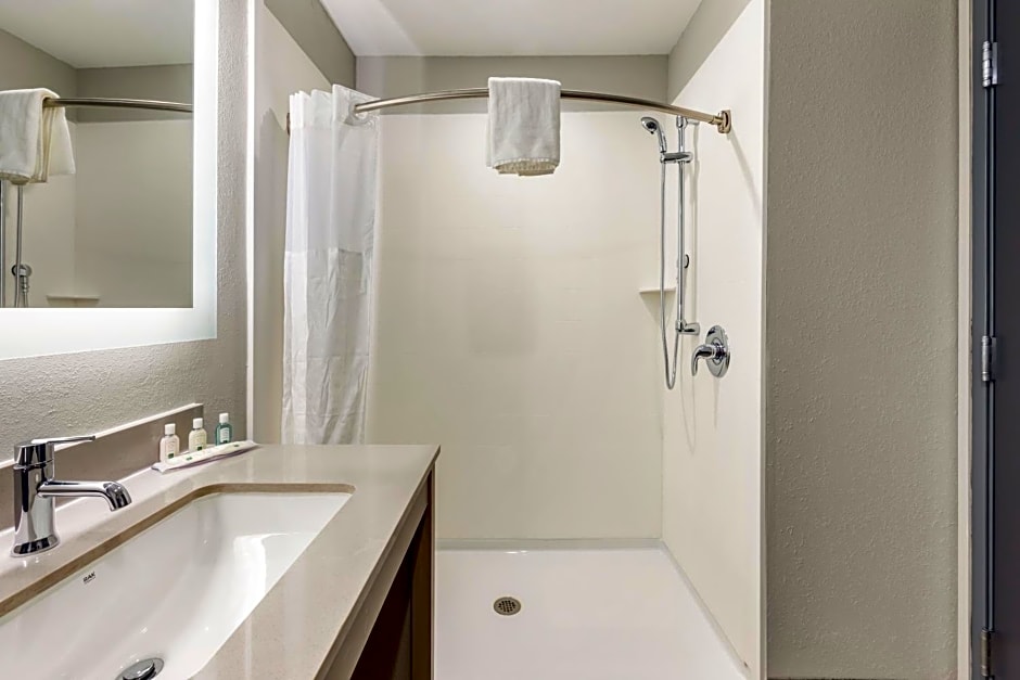 Quality Inn & Suites Joelton - Nashville