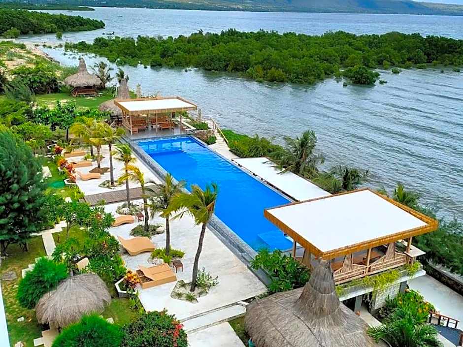 Padadita Beach Hotel