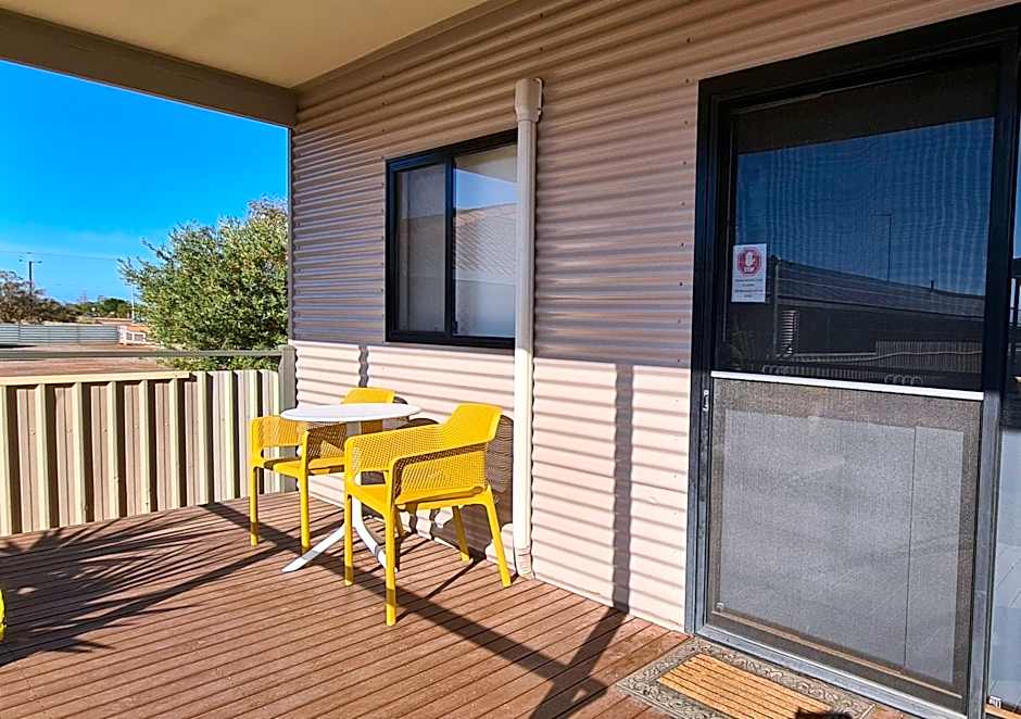 The Sundowner Cabin & Tourist Park