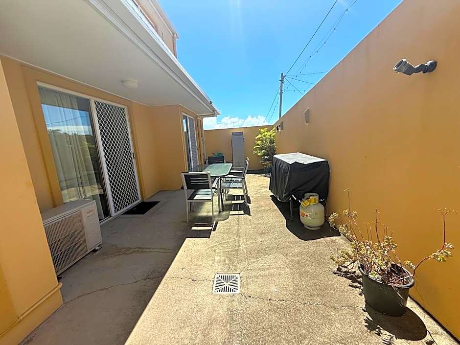 Harbour Sails Motor Inn