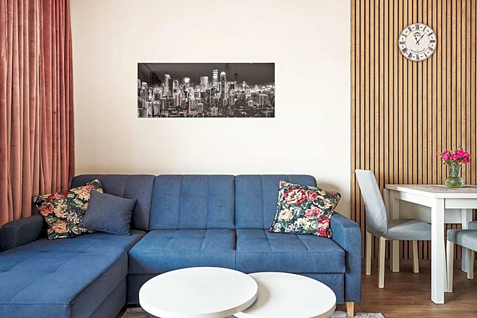 Symphony City Square Aparthotel