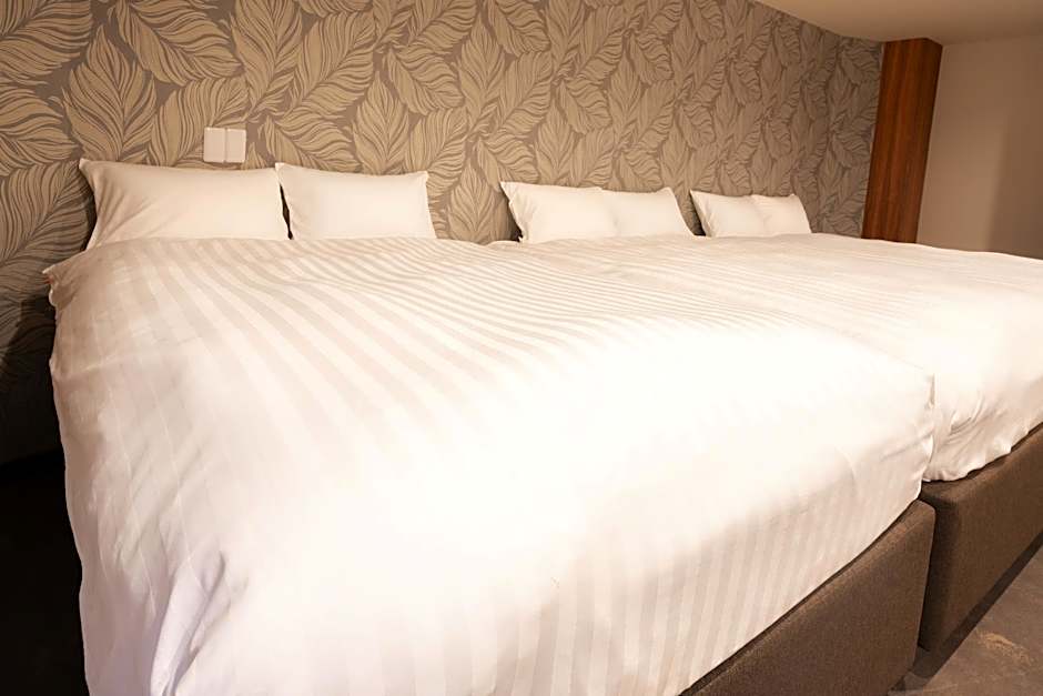 pinpon hotel