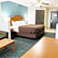 BridgePointe Inn & Suites by BPhotels, Lincoln I-80 & 27th St