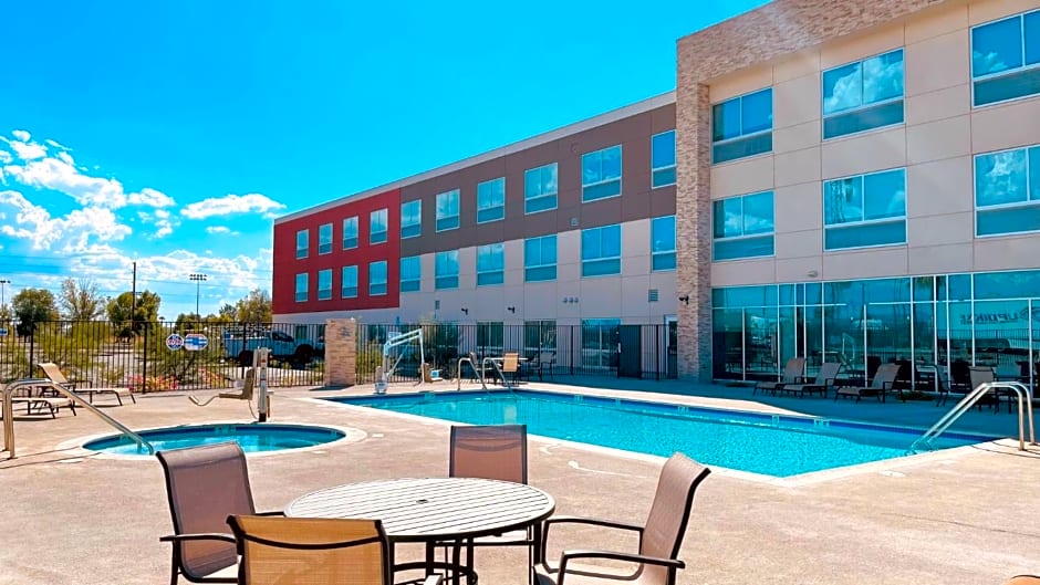 Holiday Inn Express & Suites - Blythe By IHG