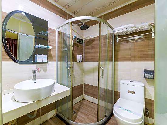 Jiangxia Business Hotel (Guangzhou Technician College Huangshi East Road)