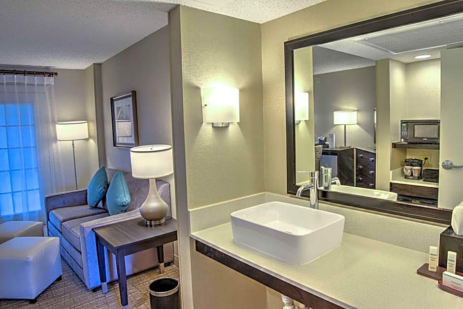 Embassy Suites By Hilton Hotel Indianapolis-North