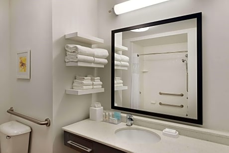 Studio King Size Bed