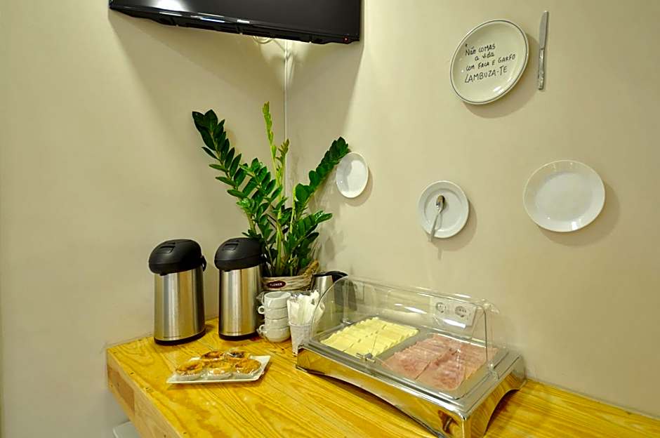 Porto Charming Hotel