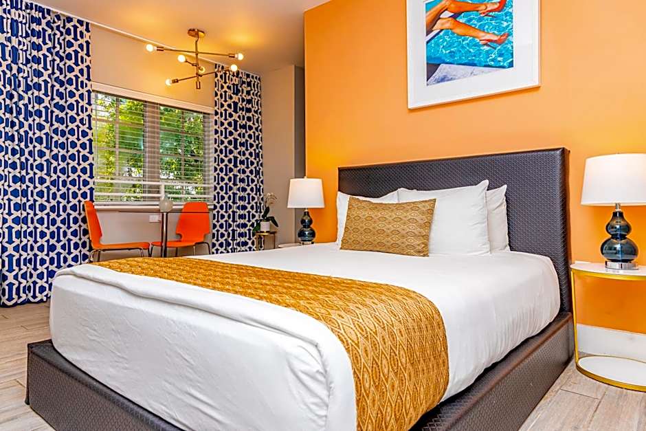 Oceanside Hotel and Suites