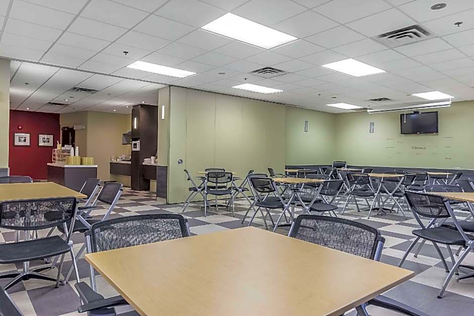 Quality Hotel & Conference Centre
