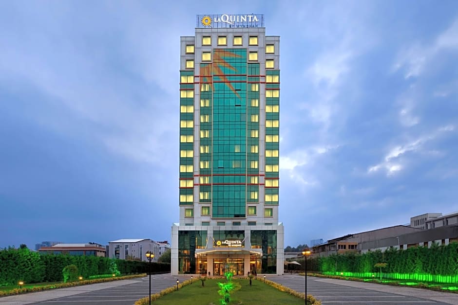 La Quinta by Wyndham Istanbul Gunesli