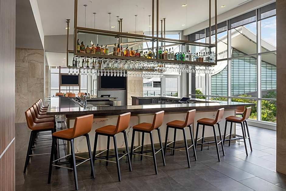 AC Hotel by Marriott Pittsburgh Downtown