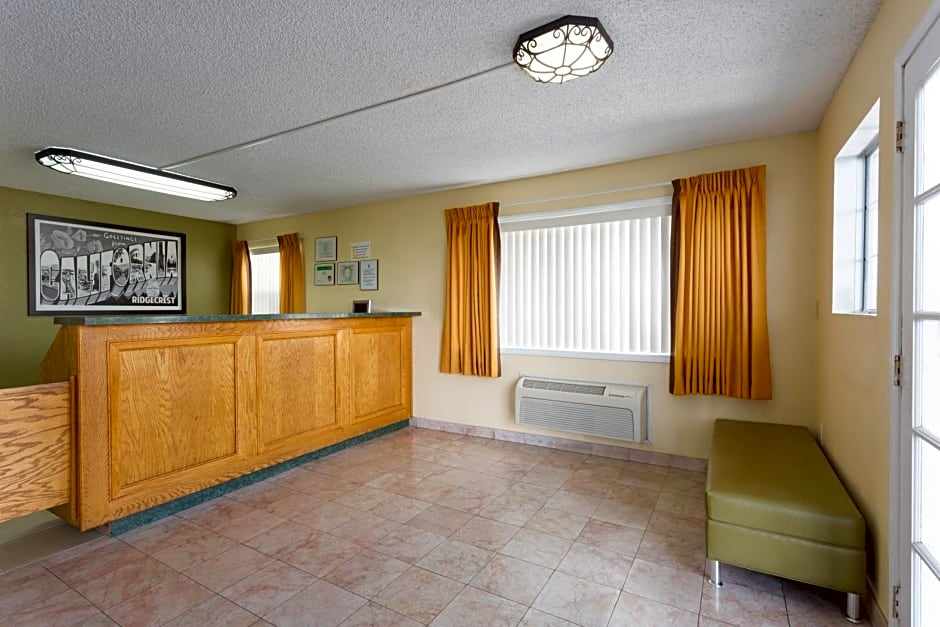 Super 8 by Wyndham Ridgecrest