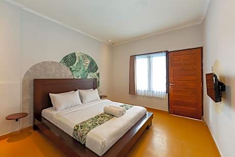 Deluxe Queen Room