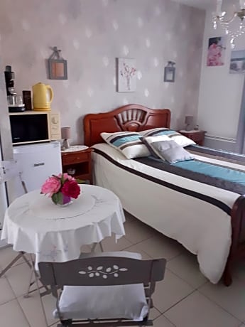 La salamandre, Chambre d'hôtes