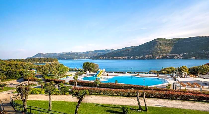 Club Dubrovnik Sunny Hotel by Valamar