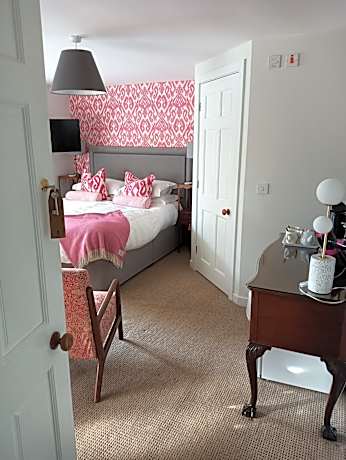 Double or Twin Room with Bathroom