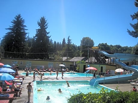 Riverside Resort & RV Park