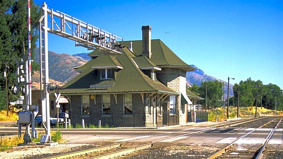 Holiday Inn Express & Suites Brigham City - North Utah By IHG