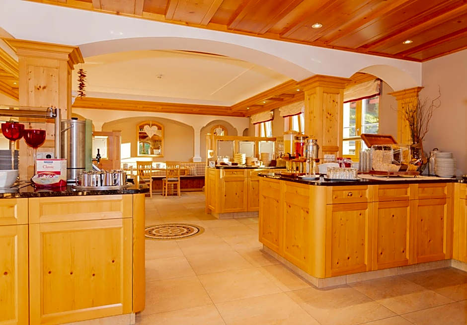 ARBOR Hotel & Apartments